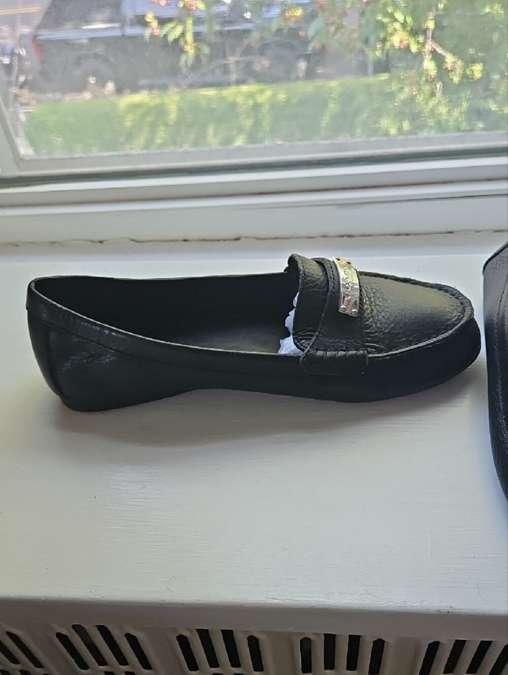 Coach Black Pebbled Leather Metal-Plate Driving Loafers - Picture 3 of 3